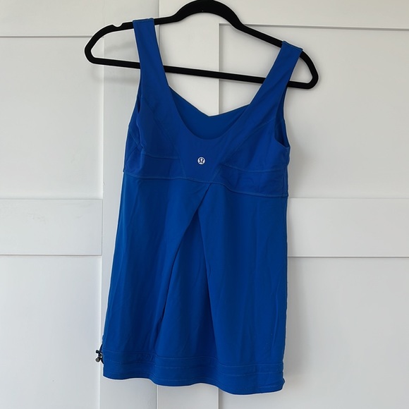 Lululemon tank top - Picture 2 of 3
